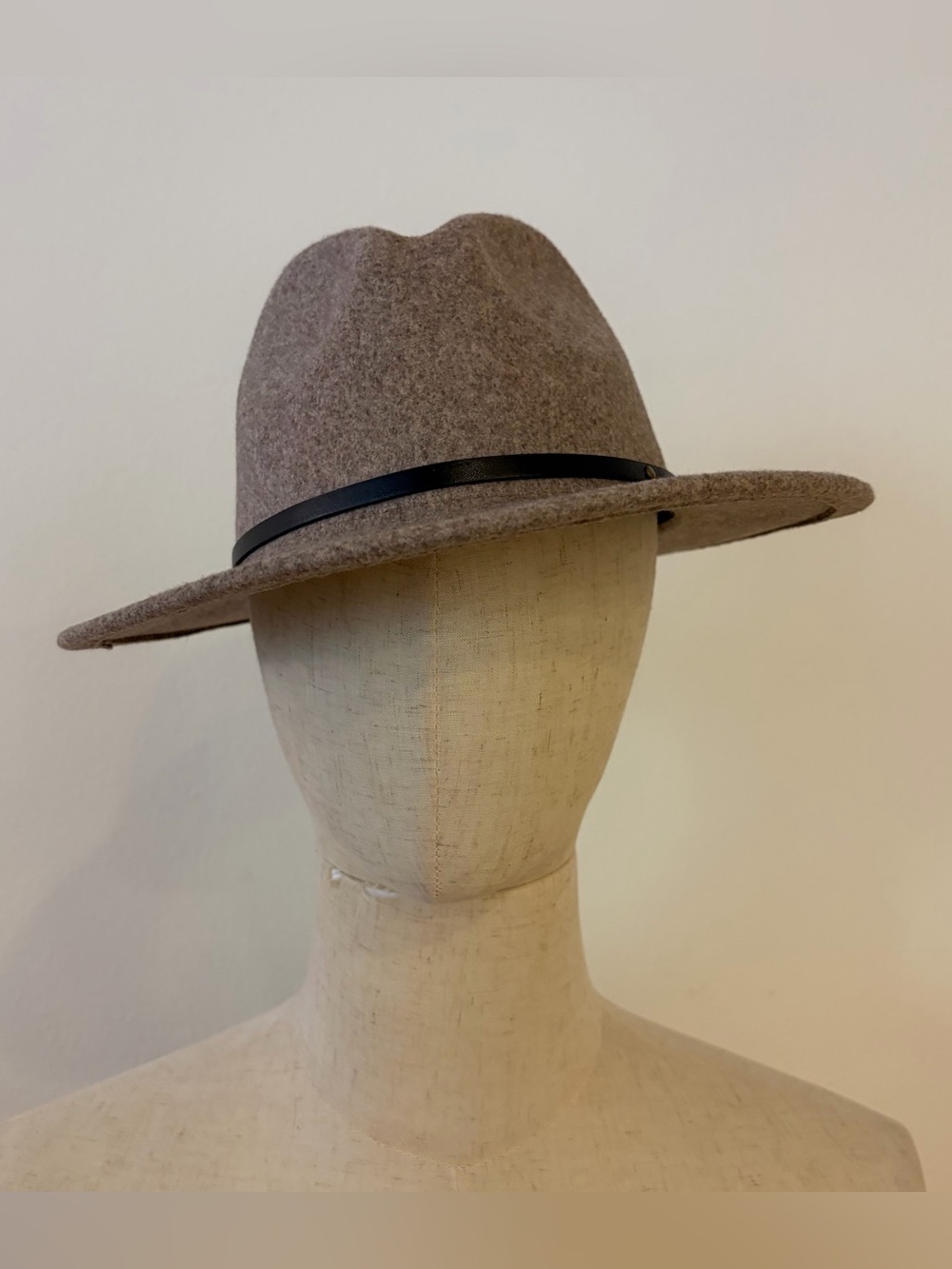 Taupe Grey Wool Blend Fedora Hat Wide Brim Belt Strap⁠